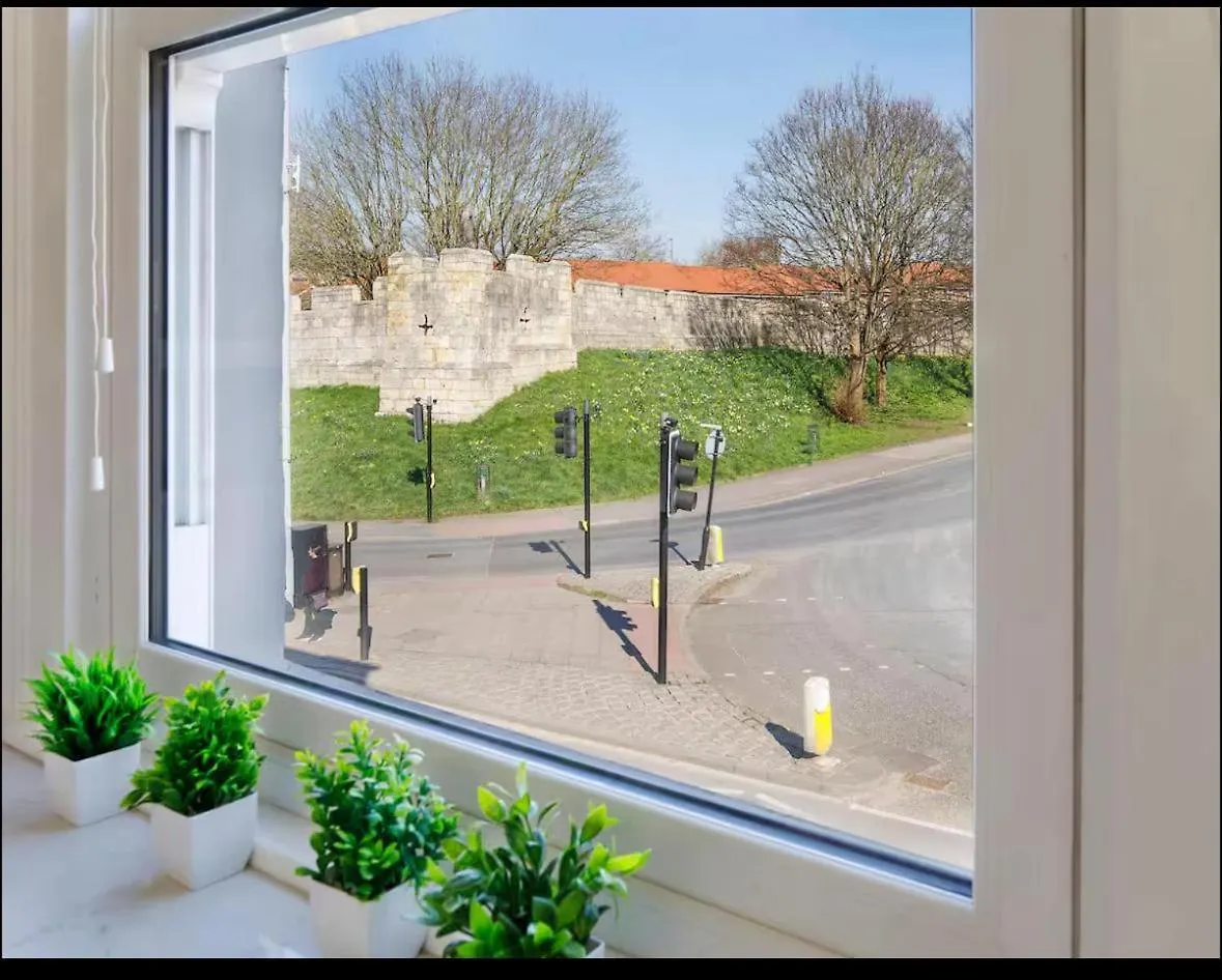 Fishergate Bar Apartment Sleeps 4 요크